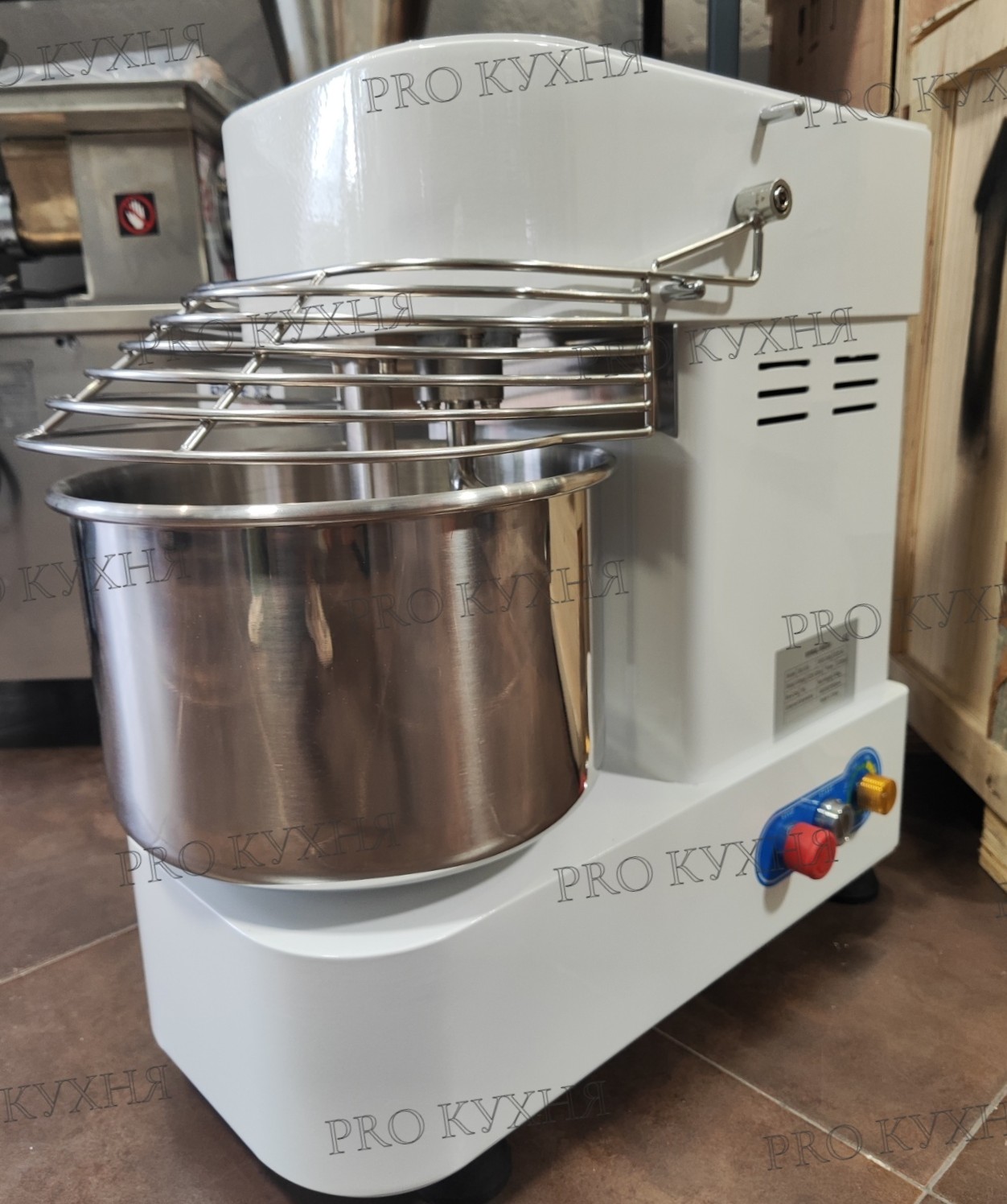 Тістоміс професійний з регулюванням швидкості Вs 10a (10 літрів)