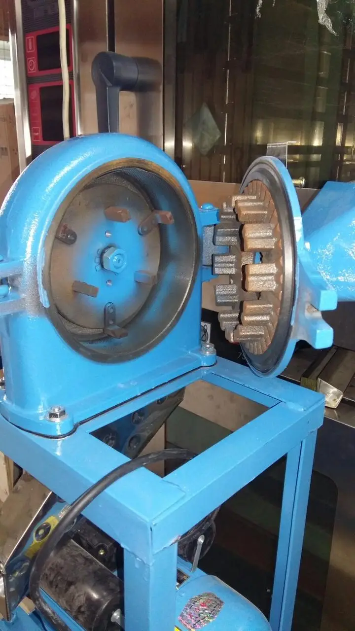 Дробарка промислова XH-15B, 220В - Зображення 3