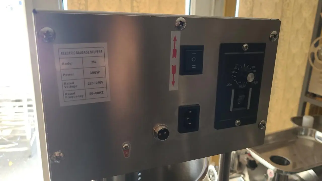 Шприц ковбасний електричний EVS-25L - Зображення 3