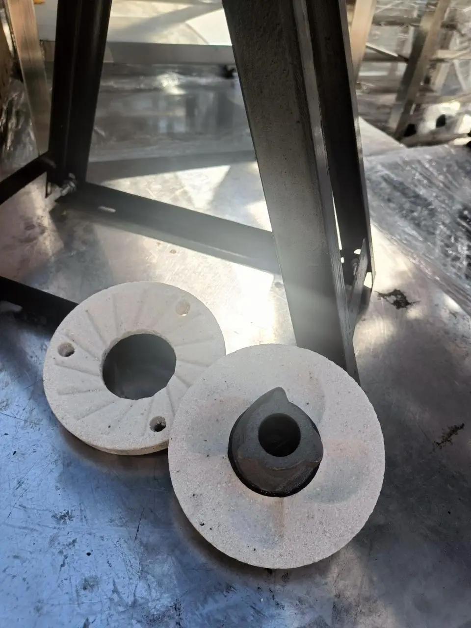 Дробарка-млин універсальна зі змінними жорнами (камінь + сталь) MFS-150 - Зображення 5