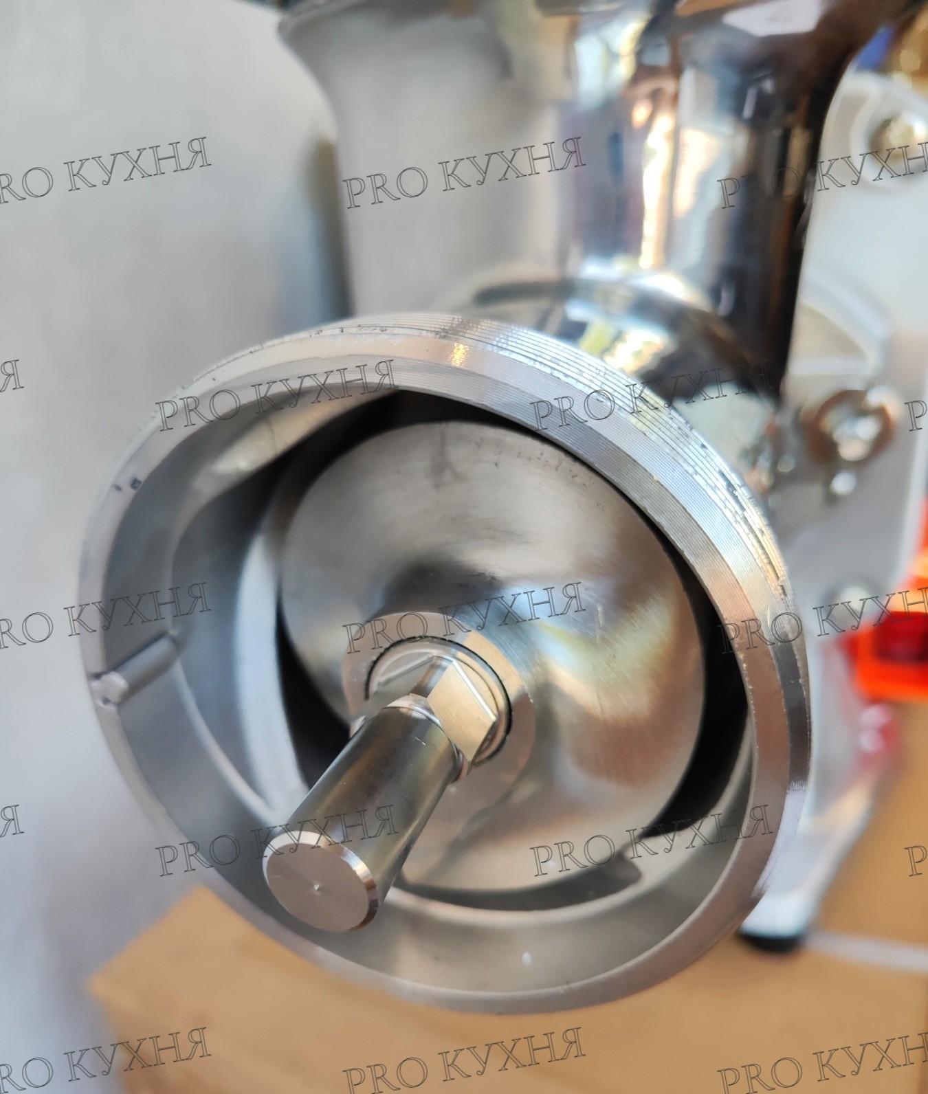 Промислова мясорубка BL-3-22Z , 220В (200 кг/год) - Зображення 2