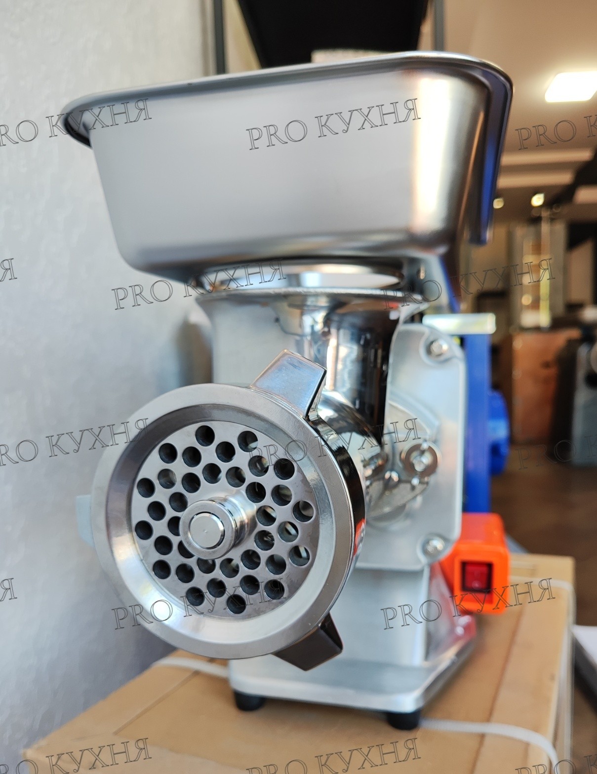 Промислова мясорубка BL-3-22Z , 220В (200 кг/год) - Зображення 4