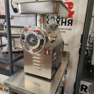 Професійна мясорубка TK32