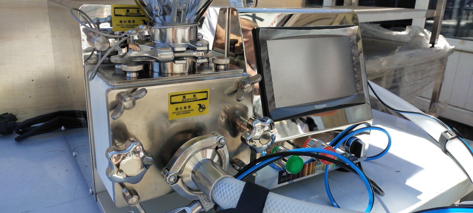 Дозатор кремов і начинок А10, автомат дозування густих і рідких мас - Зображення 2