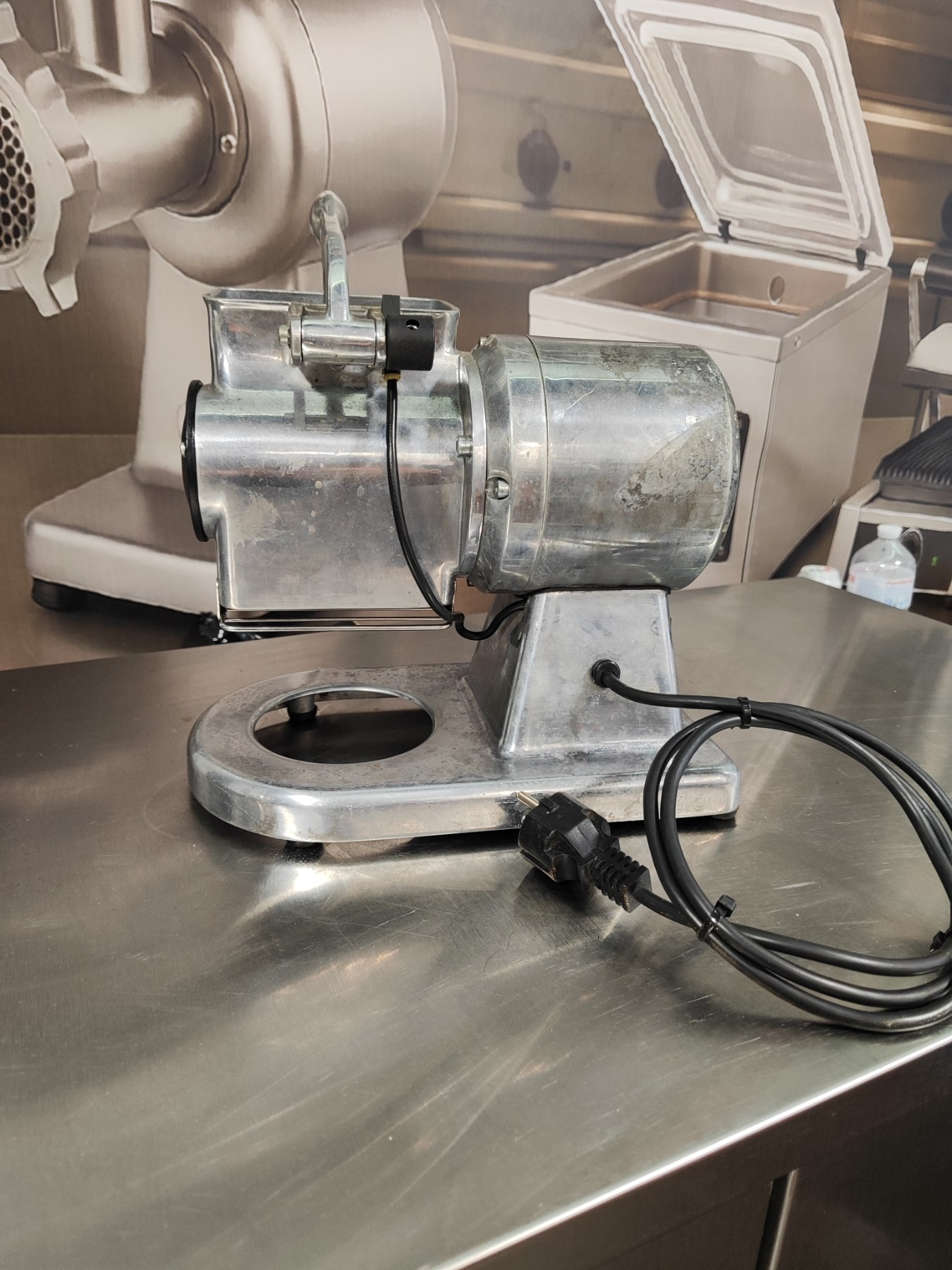 Сирна тертка Fama GM FGM 113 - Зображення 2