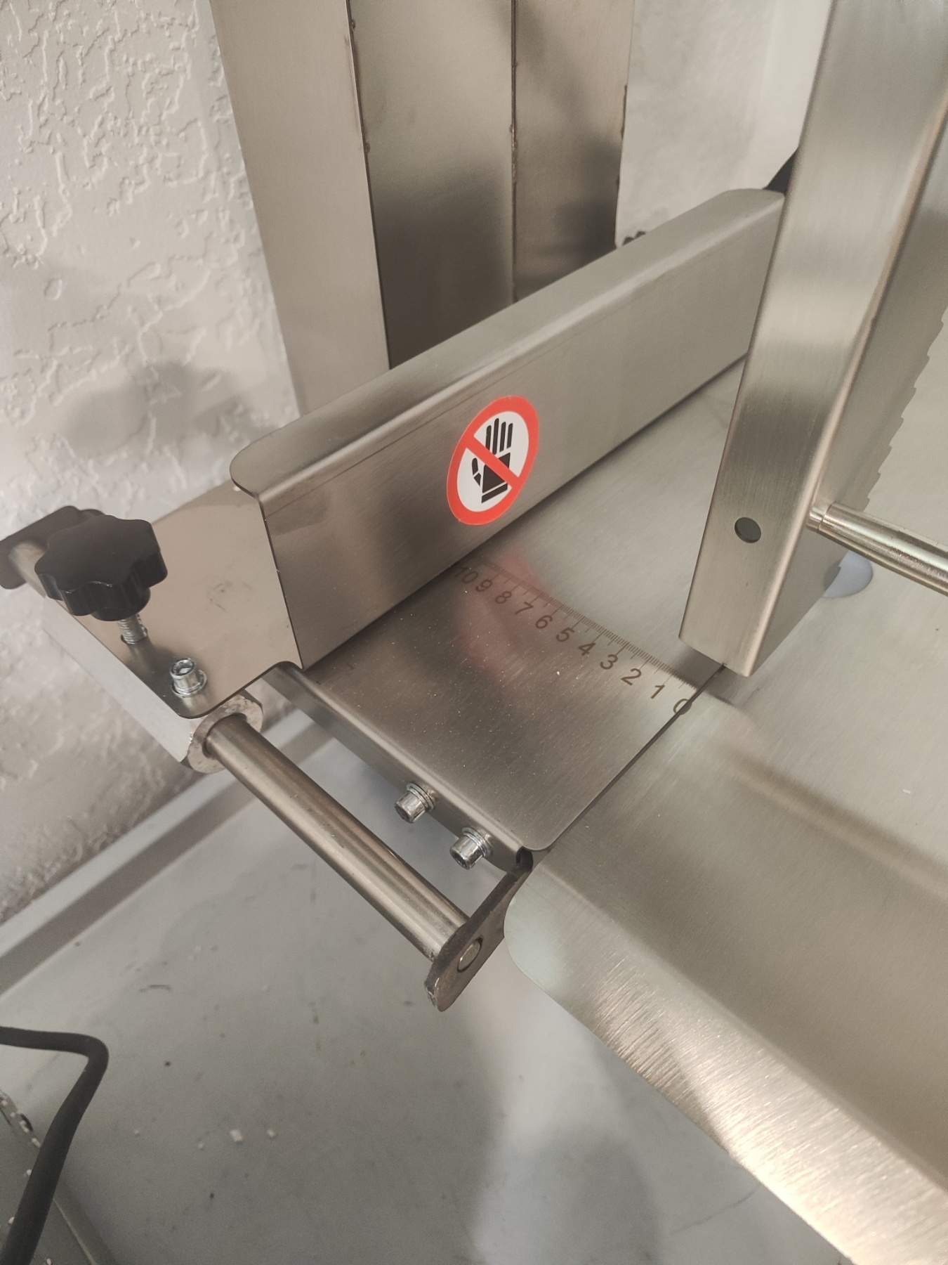 Пила для м'яса та кісток J280A. Стрічкова пила для м'яса з нержавіючої сталі, 220в - Зображення 9